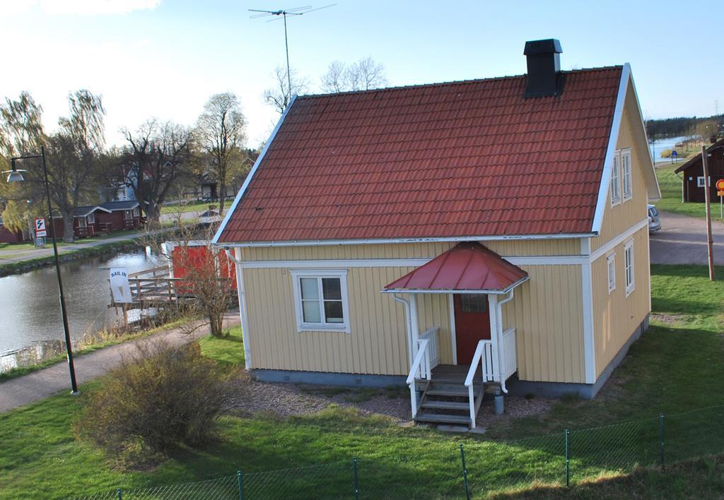 Pensionat Praestgarden Töreboda Exterior foto